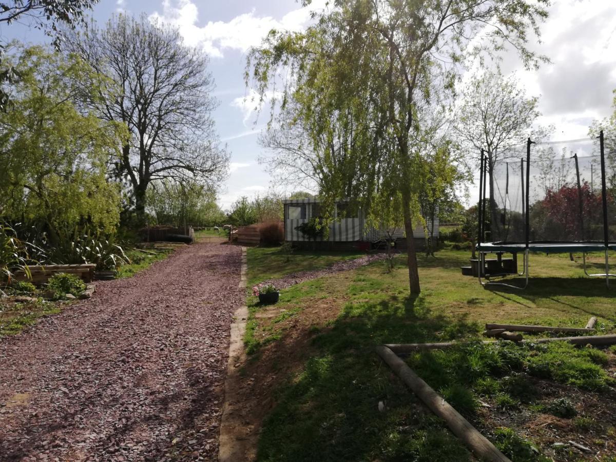 Apartament D'Ici Et D'Ailleurs Raids Zewnętrze zdjęcie